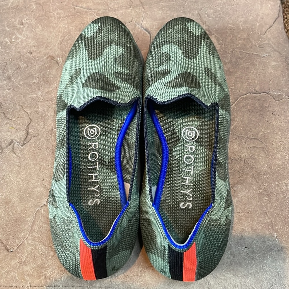 Rothy’s - Picture 5 of 8